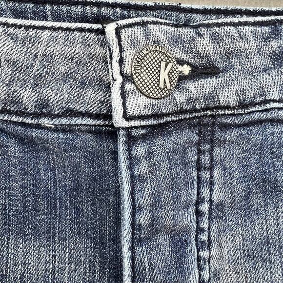 Kut from the Kloth Women's Blue The Madeline Boyfriend Shorts Size 4 Distressed - Picture 2 of 16